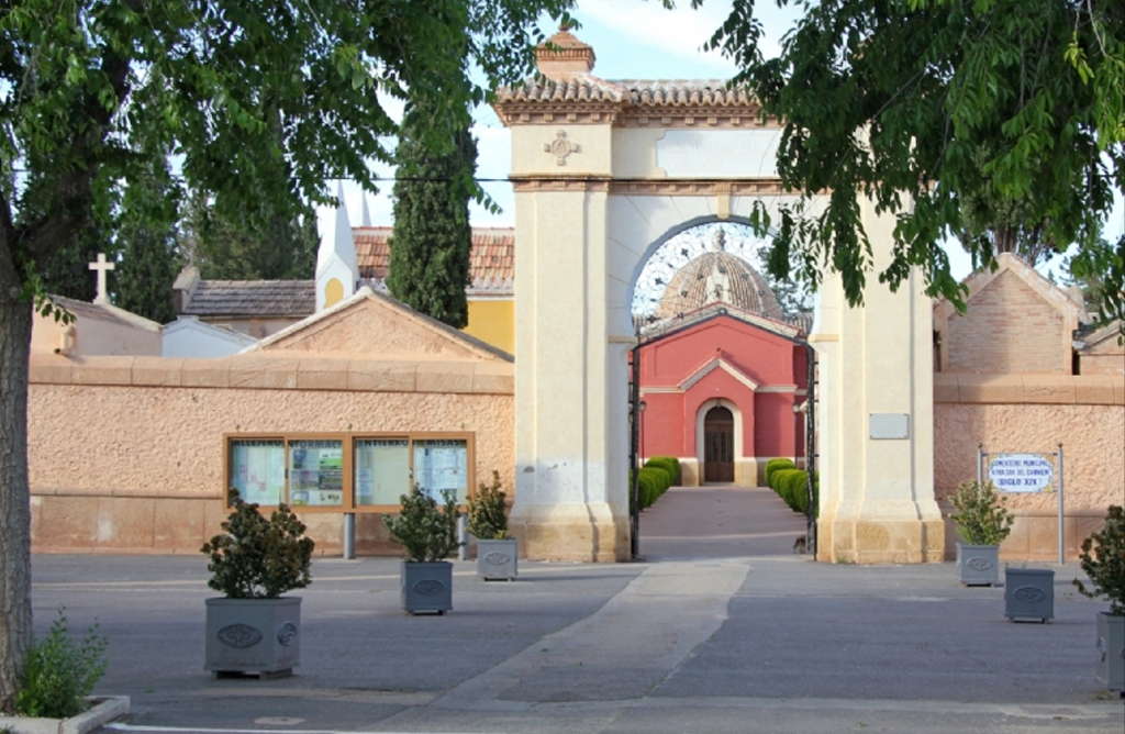 El Cementerio Municipal ya tiene qui�n lo gestione por m�s de 272.000 euros